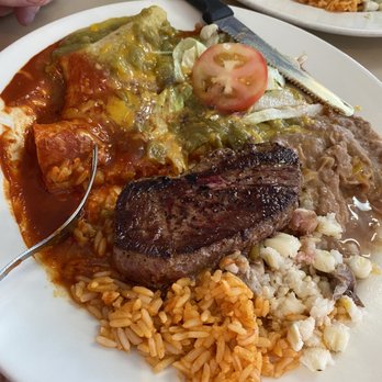Red Enchilada - Steak and enchiladas - Mexican Near Me - Santa Fe, New Mexico