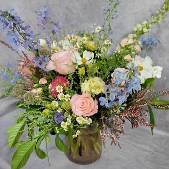 SoCo In Bloom - Floral arrangements - Florists Near Me - Rohnert Park, California