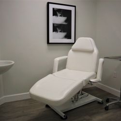 The Blend Institute - Exam Room