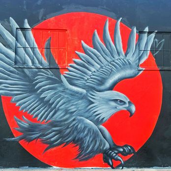 Pizza D Amore - Cool Eagle Mural on the buiidling | IG @moniquedao - Pizza Near Me - Anaheim, California