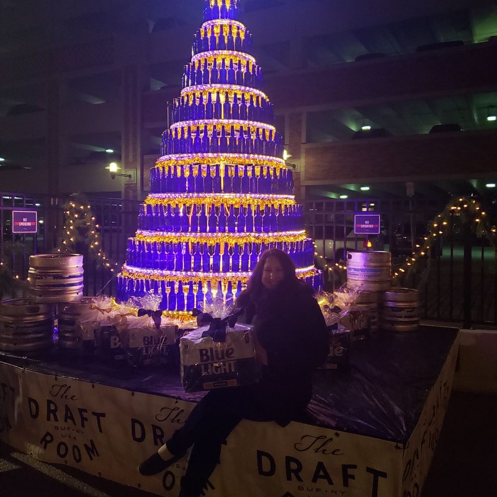 The Draft Room - The Draft Room, Labatt Blue Tree - Brewpubs Near Me - Buffalo, New York