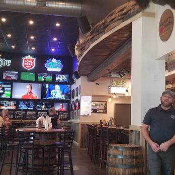 Barrel & Bones - Barbeque Near Me - Carrollton, Texas