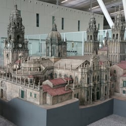 Aeropuerto de Santiago Aena Informacion - Model of Cathedral at SCQ