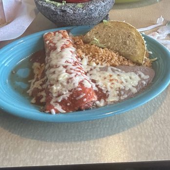 Dos Reales Mexican Restaurant - Mexican Near Me - Rockford, Illinois Dos Reales Mexican Restaurant - Mexican Near Me - Rockford, Illinois