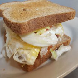 Griffins Restaurant - Breakfast sandwich your way