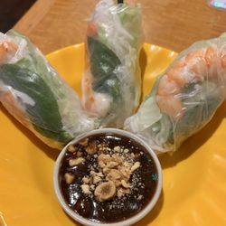 Street Side - Garlic Shrimp Net Rolls