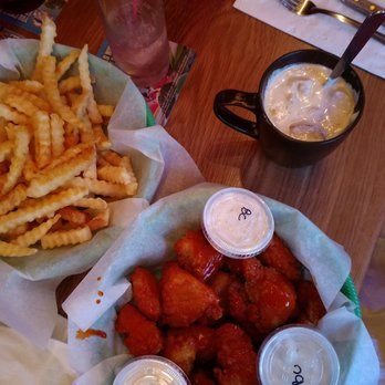 Bird's Nest - Hot wings basket of fries - Beer, Wine & Spirits Near Me - Brainerd, Minnesota Bird's Nest - Hot wings basket of fries - Beer, Wine & Spirits Near Me - Brainerd, Minnesota