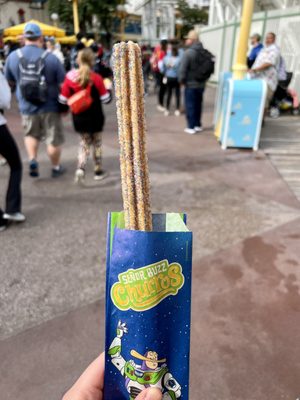 Señor Buzz Churros by null
