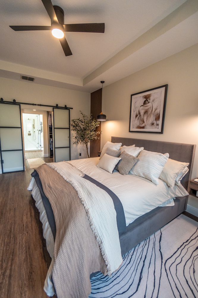 Slide of TEK Construction group