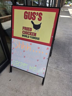 Gus's World Famous Fried Chicken by null