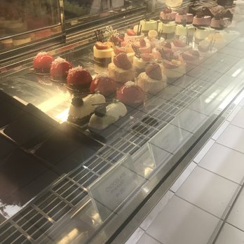 Tiny Pyramid - Cafes Near Me - Honolulu, Hawaii