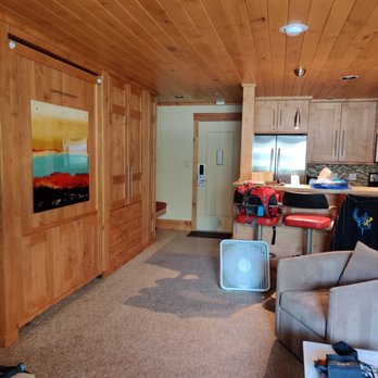 Manor Vail Lodge - Hotels Near Me - Vail, Colorado