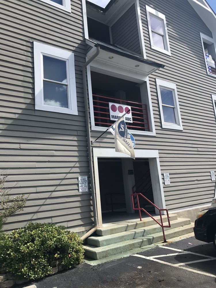 MARINA ABC 3 Lockwood Dr, Charleston, South Carolina Beer, Wine