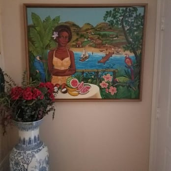 Rose Manor Bed & Breakfast - The art - Bed & Breakfast Near Me - New Orleans, Louisiana