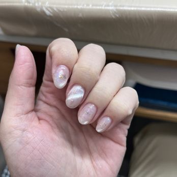Rainbow Joli Nails & Lash Bar - Eyelash Service Near Me - Diamond Bar , California