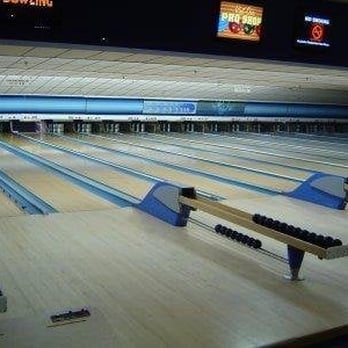 Woburn Bowladrome - Lanes all have automatic scoring now. - Bowling Near Me - Woburn, Massachusetts Woburn Bowladrome - Lanes all have automatic scoring now. - Bowling Near Me - Woburn, Massachusetts