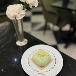 Harrods - Pistachio Cake (~£18)