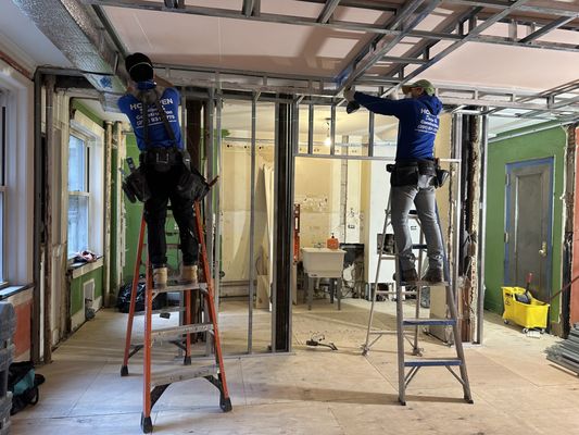 Interior Framing - Open Spaces Rough Interior Framing we have the perfect team and work with architectural drawings. Interior Framing - Open Spaces Rough Interior Framing we have the perfect team and work with architectural drawings.