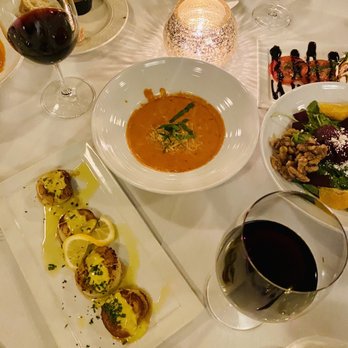 Tsillan Cellars - Scallops, tomato bisque, burrata! - Wineries Near Me - Chelan, Washington Tsillan Cellars - Scallops, tomato bisque, burrata! - Wineries Near Me - Chelan, Washington