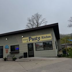 Miners Pasties and Ice Cream 