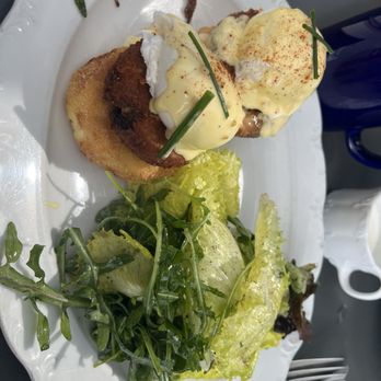 The Attic - Eggs Benedict - Breakfast & Brunch Near Me - Long Beach, California