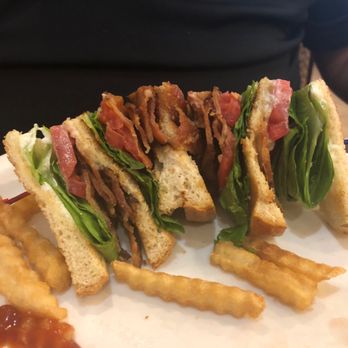 Madison Restaurant - Triple Decker BLT - Breakfast & Brunch Near Me - New Port Richey, Florida
