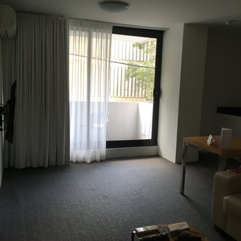 Cambridge Hotel Sydney - Bare 1-bedroom - Almost no furniture - Hotels Near Me - Sydney, NSW