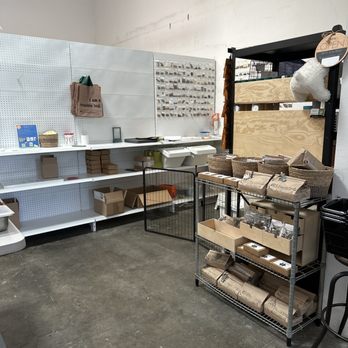 Pawsome Kitchen - Pet Stores Near Me - Walnut, California