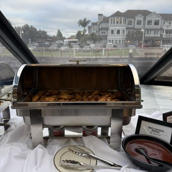 Luxe Cruises - Appetizers - Venues & Event Spaces Near Me - Alameda, California