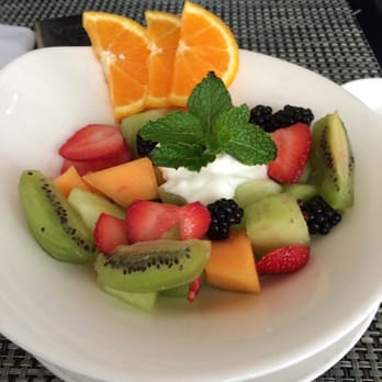 Sip Wine Bar & Kitchen - Fruit bowl - Wine Bars Near Me - Boston, Massachusetts Sip Wine Bar & Kitchen - Fruit bowl - Wine Bars Near Me - Boston, Massachusetts