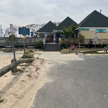 Key West Beachfront Beer Garden - It's open!!! - American Near Me - Islip, New York Key West Beachfront Beer Garden - It's open!!! - American Near Me - Islip, New York