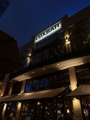 LUXBAR by null