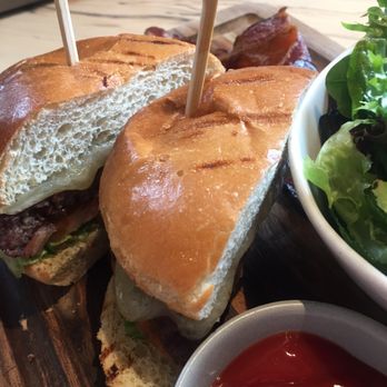 Nomade - Mediterranean Near Me - Westport, Connecticut