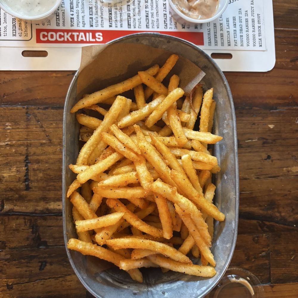 Sids Garage - Loco Fríes....fantastic! - Burgers Near Me - Meridian, Idaho Sids Garage - Loco Fríes....fantastic! - Burgers Near Me - Meridian, Idaho