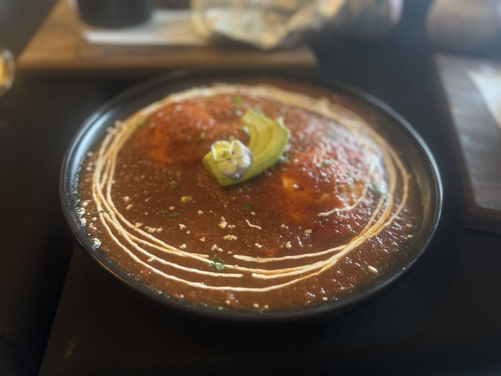 CON HUEVOS Updated November 2024 81 Photos & 29 Reviews 201 Main