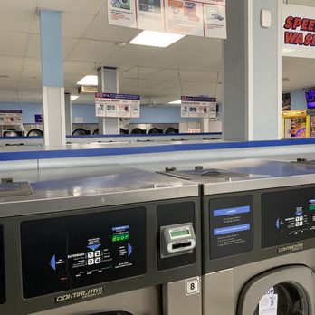 Speed Wash Laundry - Photos of double and triple load washers - Laundry Services Near Me - Riverside, California