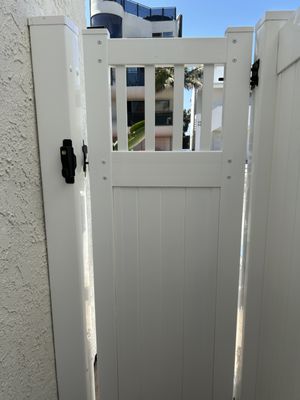 Lowe's Home Improvement by null