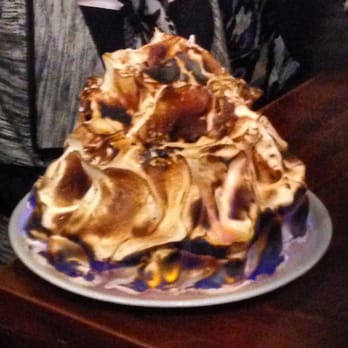 La Cave de l'Os à Moelle - Baked Alaska - French Near Me - Paris, 75