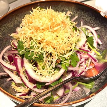 Chang'an - Salad with red onions, etc. - Asian Fusion Near Me - Tustin, California Chang'an - Salad with red onions, etc. - Asian Fusion Near Me - Tustin, California