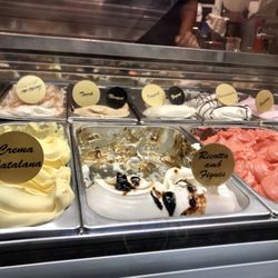 La Bombonera - Unique flavors