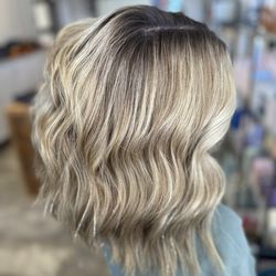 Van Cleef Salon - Hair Coloring - Full Highlights