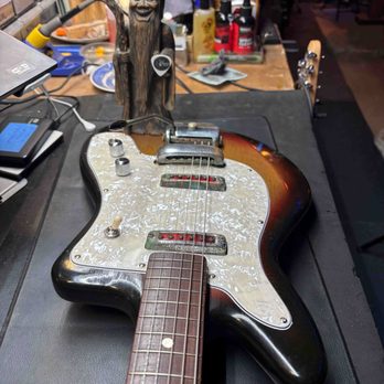 Nomadic Guitar Repairs and Lessons - Musical Instruments & Teachers Near Me - Los Angeles, California