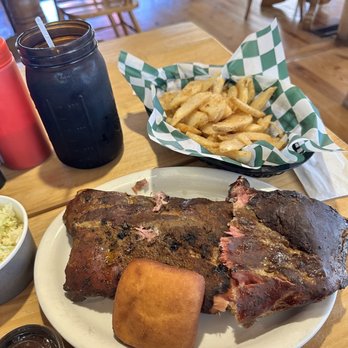 Aunt Sue's Country Corner - Smoked ribs too big to fit on the plate - American Near Me - Pickens, South Carolina