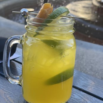 Five Ten Bistro - Bars Near Me - Merced, California