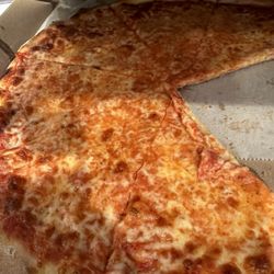 Plain cheese pizza
