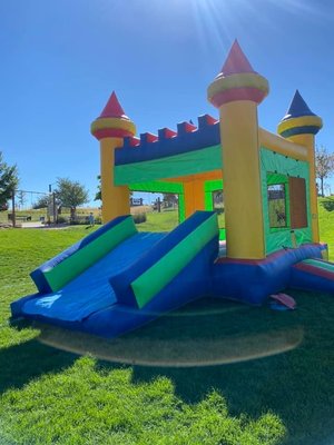 10% off for new customers - Are you looking for a bounce house rental in Douglas County or Arapahoe County for your kids birthday party? Dream Bounce Houses has you covered. Anything from a backyard party to town or church events, we have you covered. These awesome inflatable structures provide hours of fun for the kids, ages 3 and up. Depending on the model, they can typically hold 6-10 kids at once. Our bounce houses are here to assure happy customers and are suitable for all ages! 10% off for new customers - Are you looking for a bounce house rental in Douglas County or Arapahoe County for your kids birthday party? Dream Bounce Houses has you covered. Anything from a backyard party to town or church events, we have you covered. These awesome inflatable structures provide hours of fun for the kids, ages 3 and up. Depending on the model, they can typically hold 6-10 kids at once. Our bounce houses are here to assure happy customers and are suitable for all ages!
