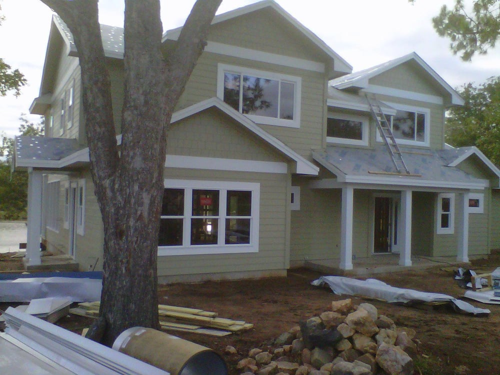 Slide of Starr Roofing & Gutters