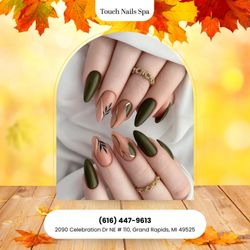 Touch Nails Spa - Soft wheat hues and leaf details capture the fall spirit beautifully. A simple yet stunning nod to Thanksgiving!
 Reserve your autumn-insp