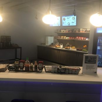 Aloft by Marriott Katy Mills - Nice mini restaurant - Hotels Near Me - Katy, Texas Aloft by Marriott Katy Mills - Nice mini restaurant - Hotels Near Me - Katy, Texas