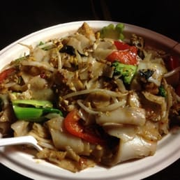 pad kee mao w/ tofu ($7)